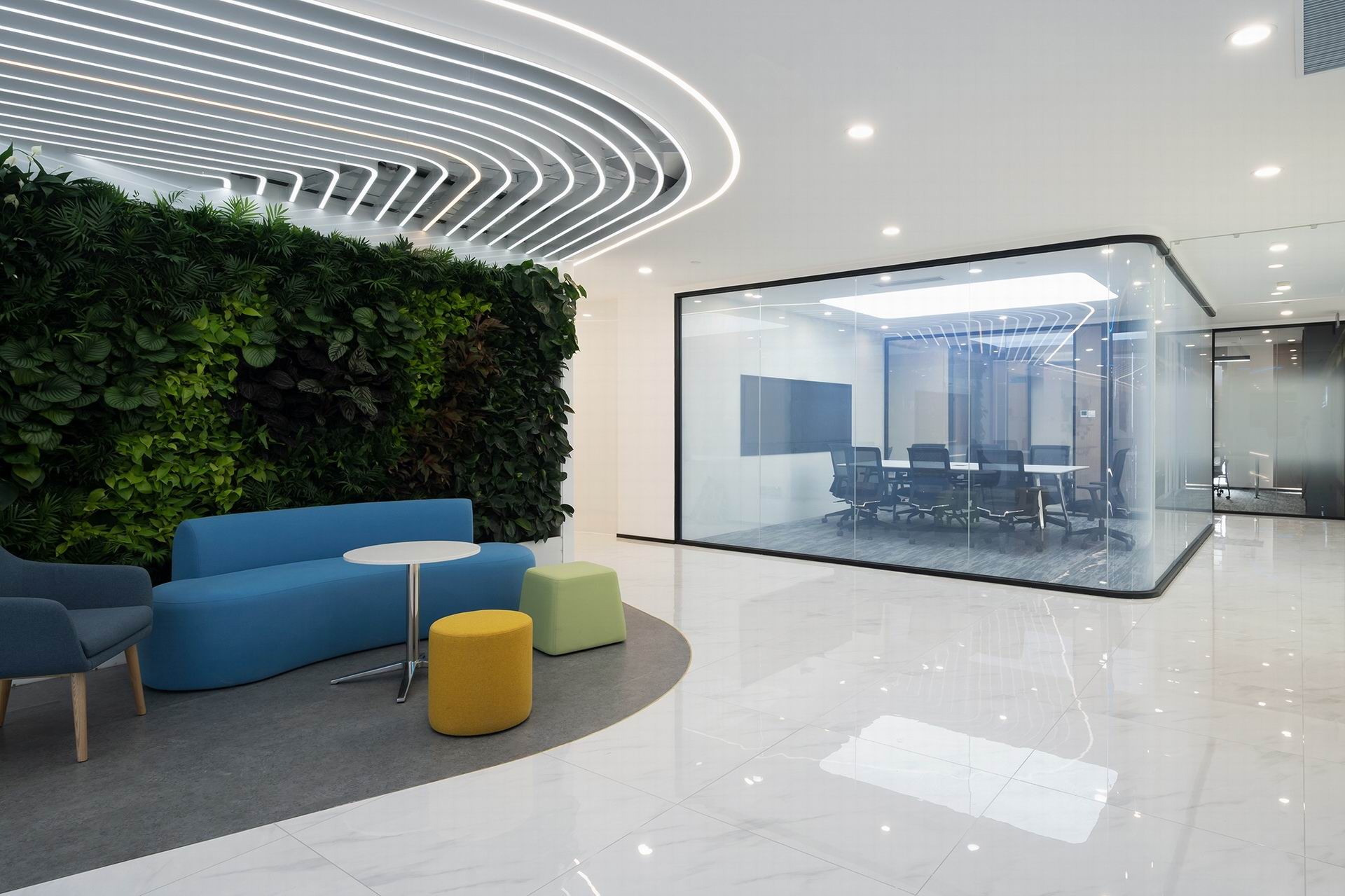 上海医药 - 上海潜马建筑装饰设计工程有限公司